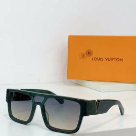 Picture of LV Sunglasses _SKUfw55771567fw